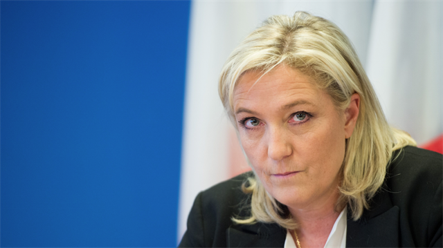 Le Pen'in partisine yolsuzluk baskını yapıldı.