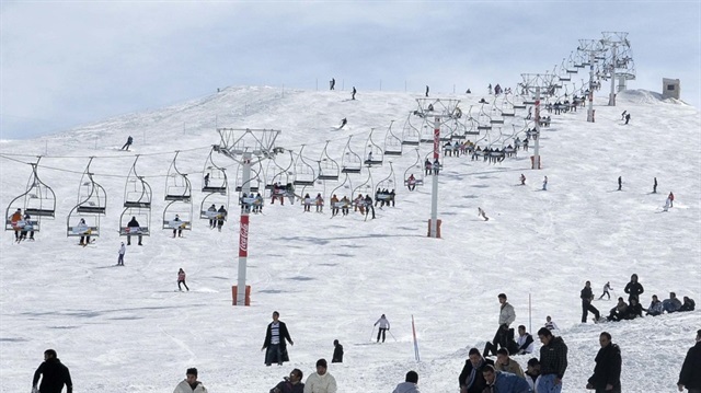 سياحة الثلج تنتعش في لبنان