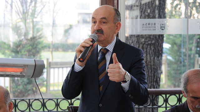 Çalışma ve Sosyal Güvenlik Bakanı Mehmet Müezzinoğlu, gündeme ilişkin değerlendirmelerde bulundu.