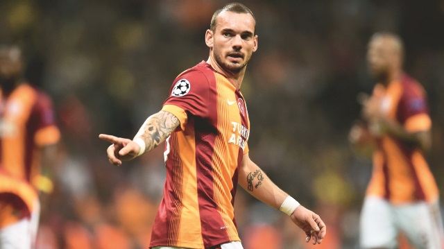 Wesley Sneijder bu sezon sarı-kırmızılı formayla çıktığı 21 resmi maçta 2 gol atarken 13 asist yaptı.