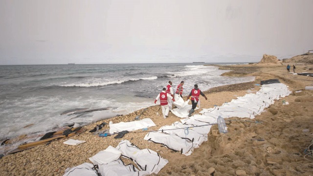 Akdeniz 5 bin mülteciye mezar oldu.
