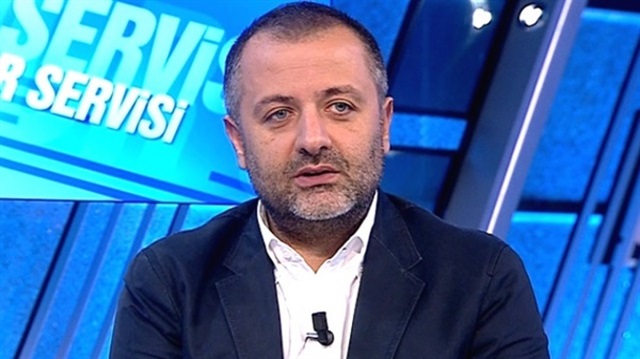 Futbol yorumcusu Mehmet Demirkol, Advocaat'ın göreve devam edemeyeceği iddiasında bulundu. 