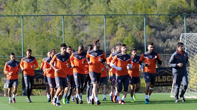 Spor Toto Süper Lig'de Aytemiz Alanyaspor ile karşılaşacak. 