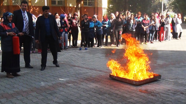 Osmaniye'de öğrenci yurdunda yangın ve deprem tatbikatı