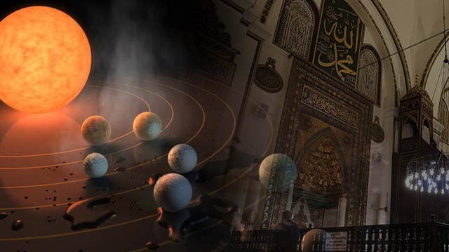 Bursa'da Ulu Cami minberindeki cisimlerin, astronomiye dair önemli ipuçları verebileceğini belirtti. 