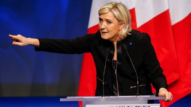Ulusal Cephe Partisi lideri Marine Le Pen