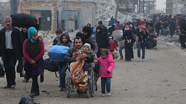 إجلاء نحو 1200 مدني من أحياء الموصل الغربية