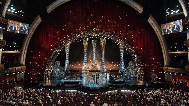 ABD'nin Los Angeles kentinde bu gece düzenlenecek, dünya film sektörünün en büyük gecesi olarak bilinen Oscar ödül töreni için geri sayım başladı.


