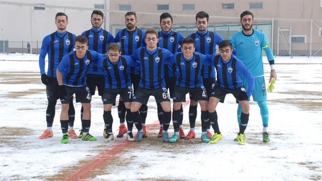 Bir dönem Avrupa kupalarında mücadele eden Kayseri Erciyesspor artık 3. Lig'de devam edecek.