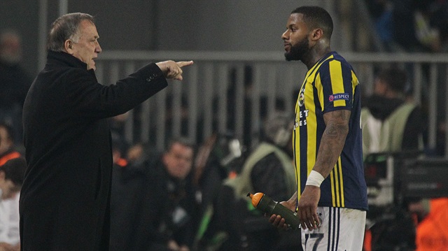 Lens bu sezon Fenerbahçe formasıyla 23 maçta 4 gol atarken 10 da asist yaptı.