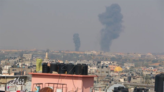 İsrail savaş uçakları, Gazze şeridine hava saldırısı düzenledi.  