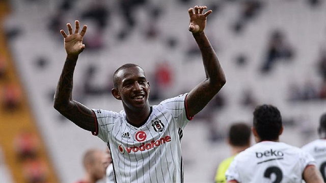 Beşiktaş taraftarının takımda kalması için kampanya başlattığı Talisca, siyah-beyazlı formayla çıktığı 18 maçta, 8 gol atarken 3 de asist yapma başarısı gösterdi.​