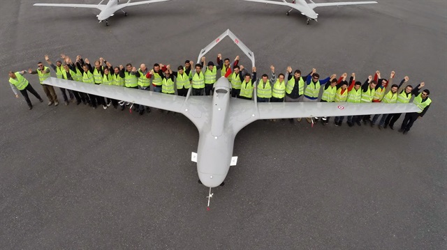 Yerli İHA Bayraktar’ın başarısı Boeing’i Türk firmalarıyla çalışmak için cezbetti. 