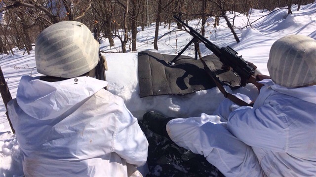 Güvenlik güçleri, teröe örgütüne karşı operasyonlarını kar kış demeden sürdürüyor.