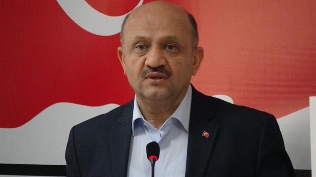 Milli Savunma Bakanı Işık, Hürriyet gazetesine tepki gösterdi.