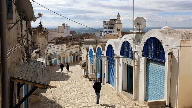 Tunus'ta mali ve ekonomik zorluklar gündemde.