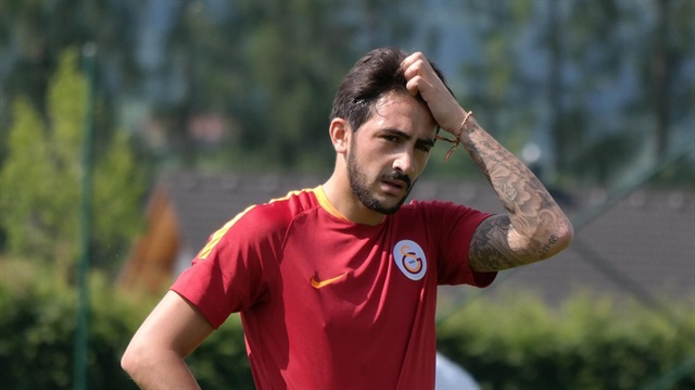 Jem Paul Karacan 2015 yılında Reading'den Galatasaray'a transfer olmuştu.