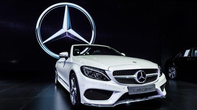Mercedes yetkilileri 354 bin aracı geri çağırmaya hazırlanıyor.
