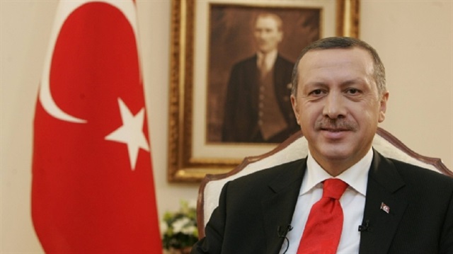 Cumhurbaşkanı Erdoğan milli eskrimci İbrahim Ahmed Acar'ı başarısından dolayı tebrik etti.