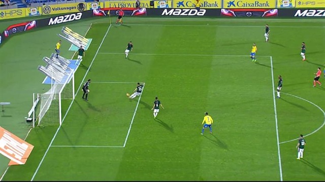 Las Palmas-Osasuna maçında ilginç an...