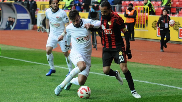 Erkan Zengin bu sezon Eskişehirspor formasıyla çıktığı 18 maçta 7 gol ve 8 asiste imza attı.