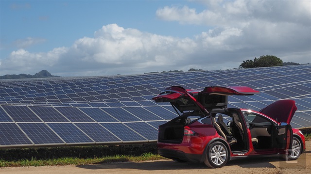 Tesla'nın güneş enerjisi sistemi Hawaii’ye güç sağlayacak