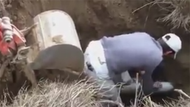 https://img.piri.net/resim/imagecrop/2017/03/09/11/34/resized_1d4d1-7821e91cexcavator.png