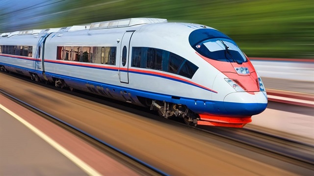Hızlı tren projeleri devam ediyor
