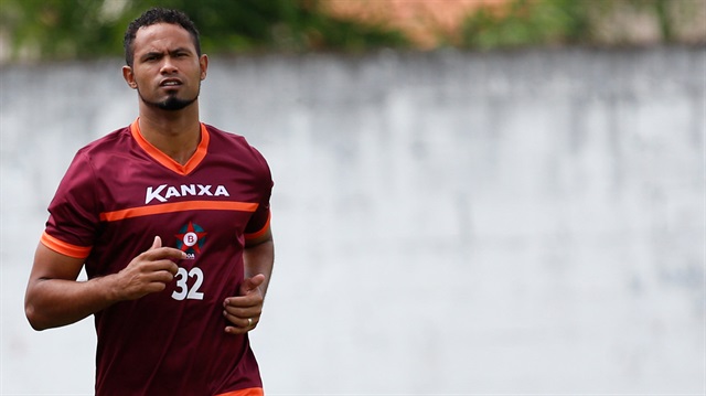 Bruno daha önce Atletico Mineiro, Corinthians ve Flamengo formalarını giymişti.