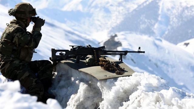 Güvenlik güçleri, terör örgütü PKK'ya yönelik operasyon başlattı. 