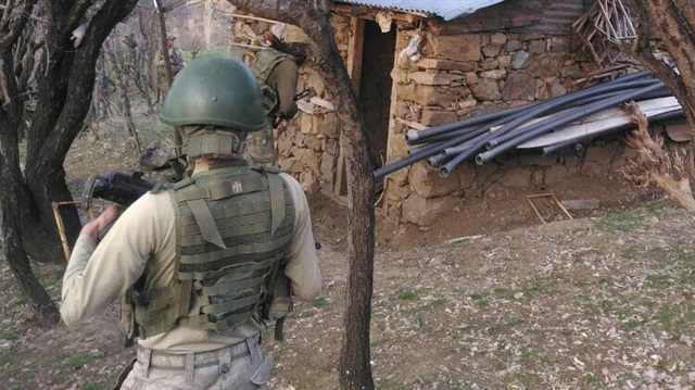 Güvenlik güçleri, terör örgütü PKK'ya yönelik operasyonlarını sürdürüyor.