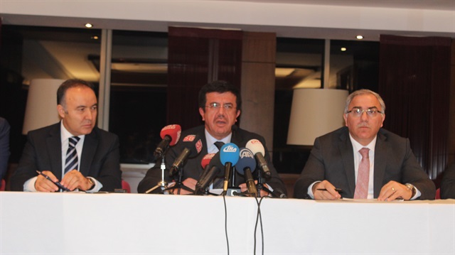 Ekonomi Bakanı Nihat Zeybekci, Denizli'de T.C. Başbakanlık Toplu Konut İdaresi (TOKİ) tarafından 2 miyar TL'nin üzerinde bir yatırımla il genelinde 18 bin 332 konut yapılacağını açıkladı.