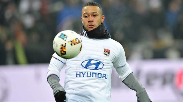 Depay Lyon formasıyla çıktığı 10 maçta 5 gol atma başarısı gösterdi.