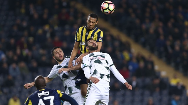 Fenerbahce v Atiker Konyaspor - Turkish Spor Toto Super Lig