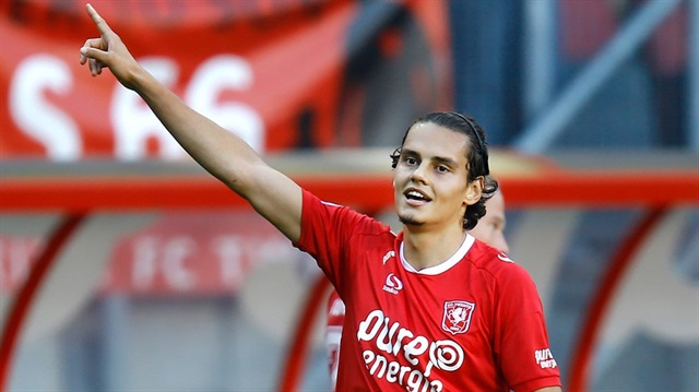 Twente'nin Türk yıldızı Enes Ünal, Hollanda Ligi'ndeki 13. golünü atmayı başardı.