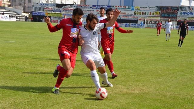 Spor Toto 2. Lig Beyaz Grup takımlarından Nazilli Belediyespor, ligin 28. haftasında evinde ağırladığı Fethiyespor ile 0-0 berabere kaldı.