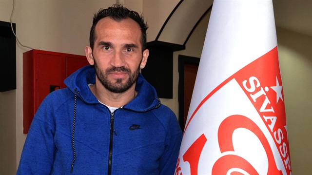 Devre arası transfer döneminde Sivasspor'a imza atan Gekas, sakatlığı sebebiyle takımdan gönderildi. 