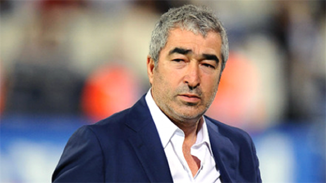 Son olarak Eskişehirspor'u çalıştıran Samet Aybaba, Sivasspor'un yeni teknik direktörü oldu.