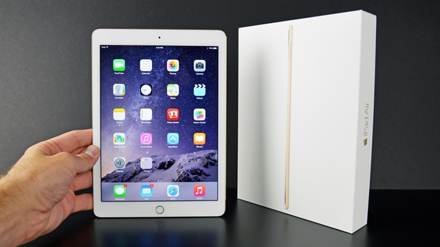 Yeni iPad, 3 yıl önce piyasaya çıkan Air 2 ile teknik özellik anlamında büyük benzerlik gösteriyor.