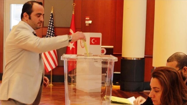 More than 100,000 Turkish nationals in US can vote on constitutional change