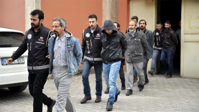 Mardin'de 17 polis FETÖ'den tutuklandı