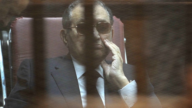 Mısır'ın devrik cumhurbaşkanı Mübarek, tekrar yargı önüne çıkacak.  