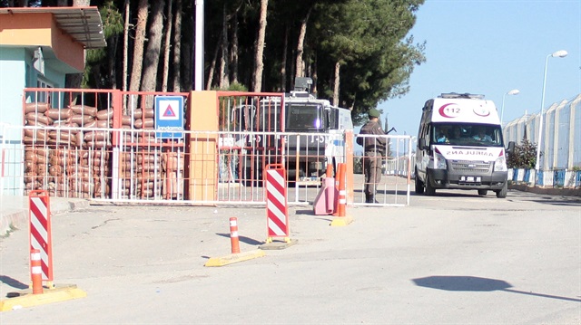 Adana E Tipi Kapalı ve Açık Ceza İnfaz Kurumu'ndaki çocuk koğuşunda yangın çıktı.  