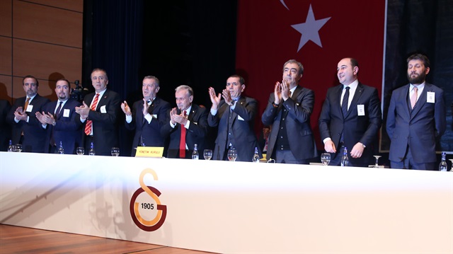 Galatasaray yönetimi mali ve idari açıdan ibra edildi