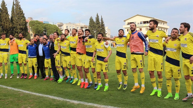 Spor Toto 2. Lig Kırmızı Grup 29. hafta maçında MKE Ankaragücü ile Menemen Belediyespor 1-1 berabere kaldı.