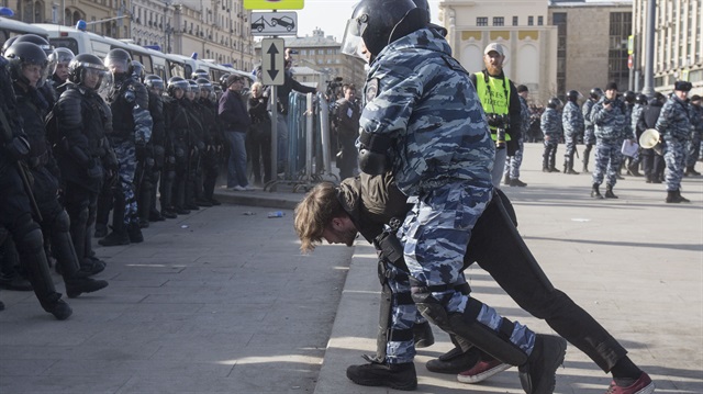 Moskova'da yolsuzluk karşıtı protesto

