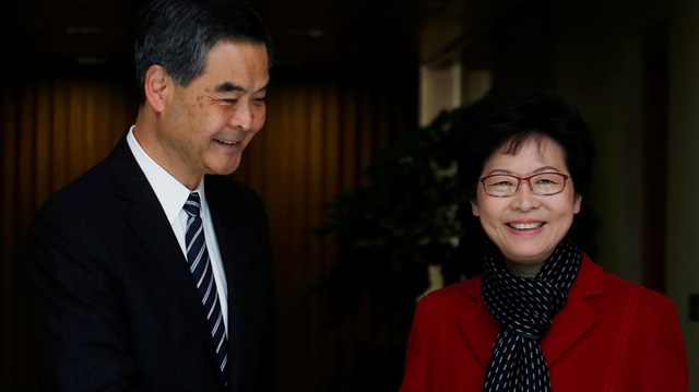 Hong Kong'un baş yöneticisi Leung Chun-ying, Hong Kong halkına yeni seçilen Lam'a destek olma çağrısında bulundu.