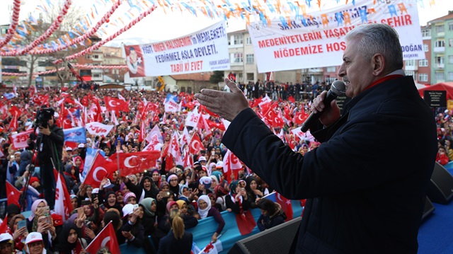 Başbakan Binali Yıldırım, Niğde'de halka hitap etti.