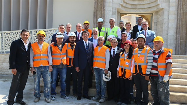 Ekonomi Bakanı Nihat Zeybekci, ihracatta mart ayında Cumhuriyet tarihi rekorunu kırmayı umut ettiklerini bildirdi.