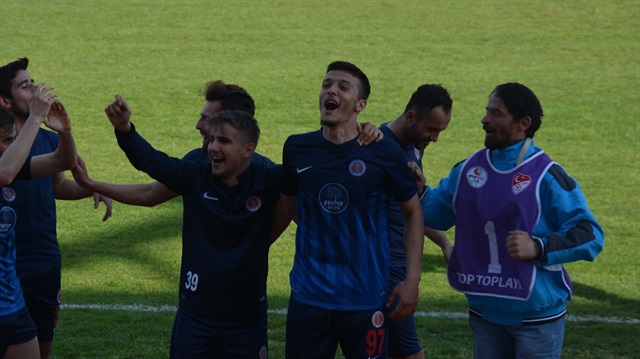 Spor Toto 3'üncü Lig 2'nci Grup'ta Muğlaspor sahasında, Baysal İnşaat Düzyurtspor'a 3-1 mağlup oldu. 